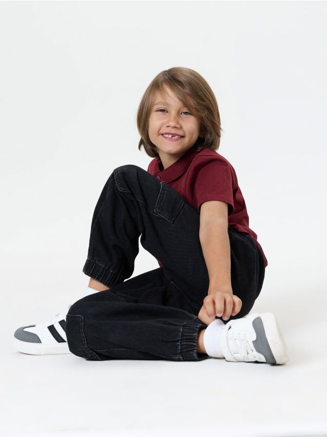 Sinsay - Blugi jogger comfort cargo cu efect de spălare - negru