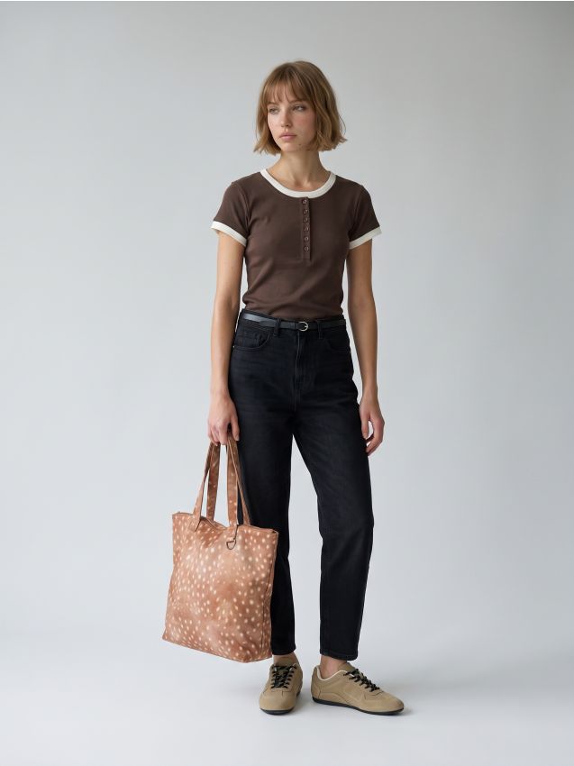 Sinsay - Tricou din bumbac cu finisaj contrastant - maro-închis