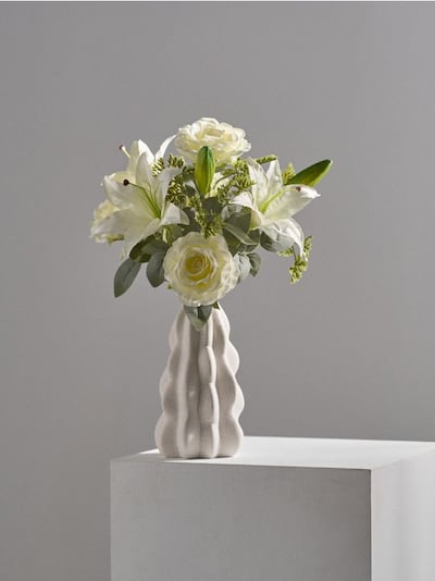 Ukrasna veštačka biljka