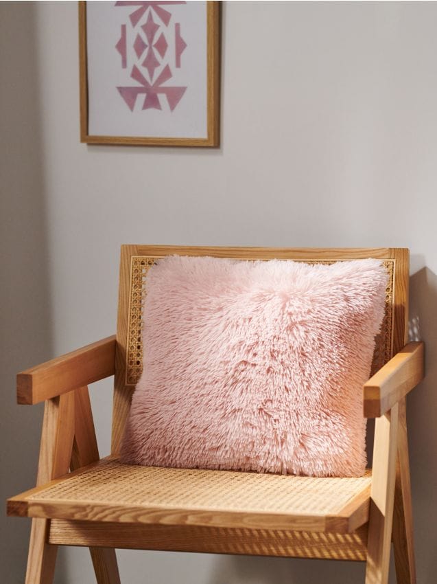Sinsay - Pernă din imitație de blană - roz-pastel
