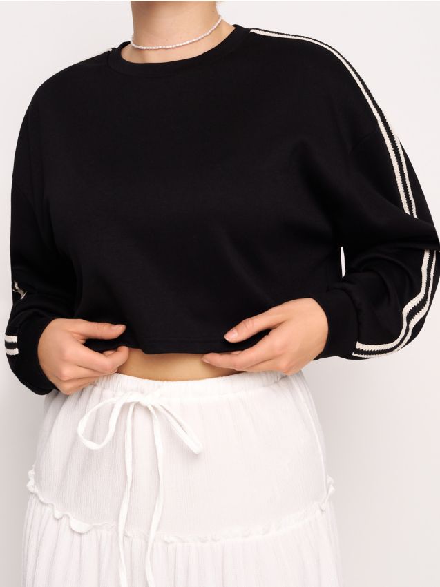 Sinsay - Bluza z dekoracyjnymi lampasami soft touch - czarny