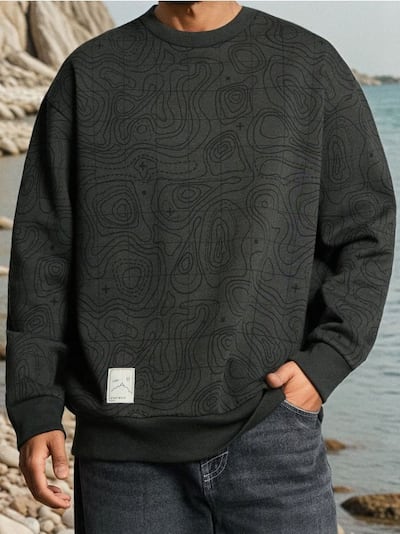 Džemperis su apvalia iškirpte