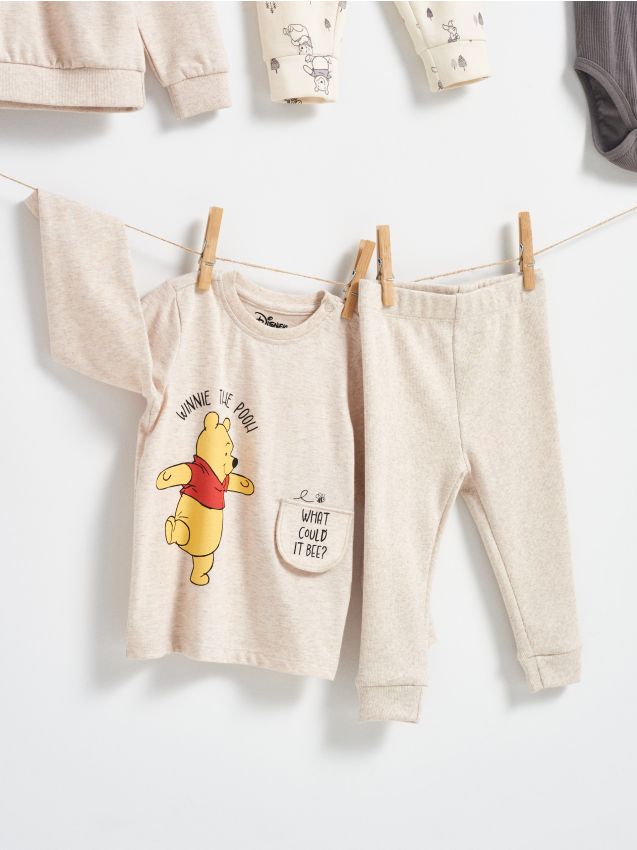 Sinsay - Compleu cu bluză sport și colanți Winnie the Pooh - crem