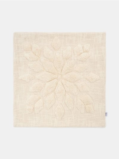 Jastučnica sa motivom snežne pahulje