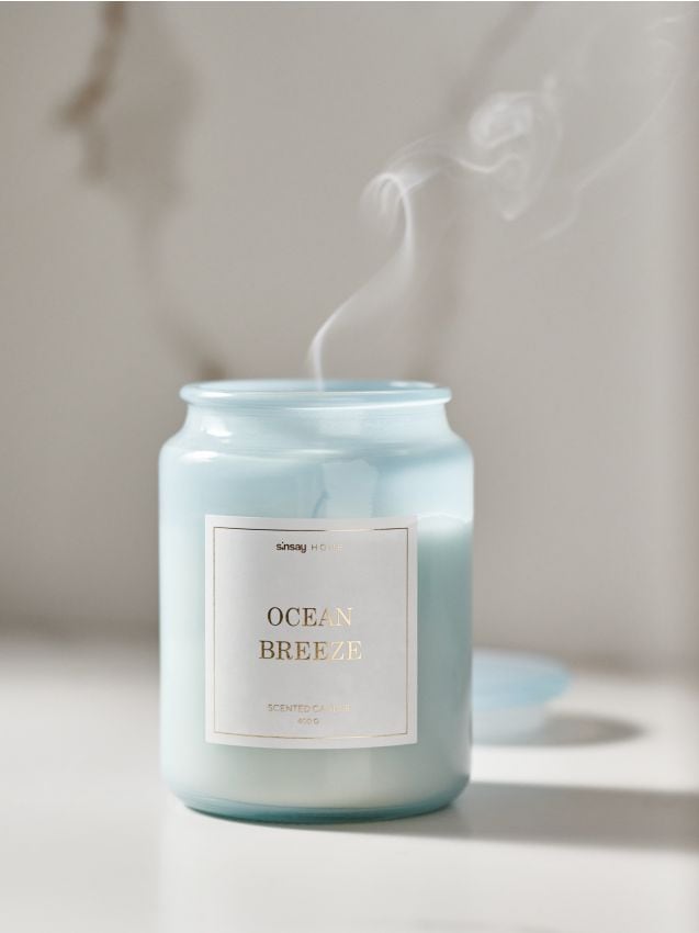 Sinsay - Lumânare parfumată Ocean Breeze - albastru-pal