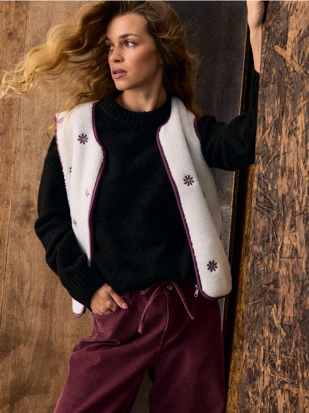 Sinsay - Pulover oversize cu mâneci lungi - maro-închis