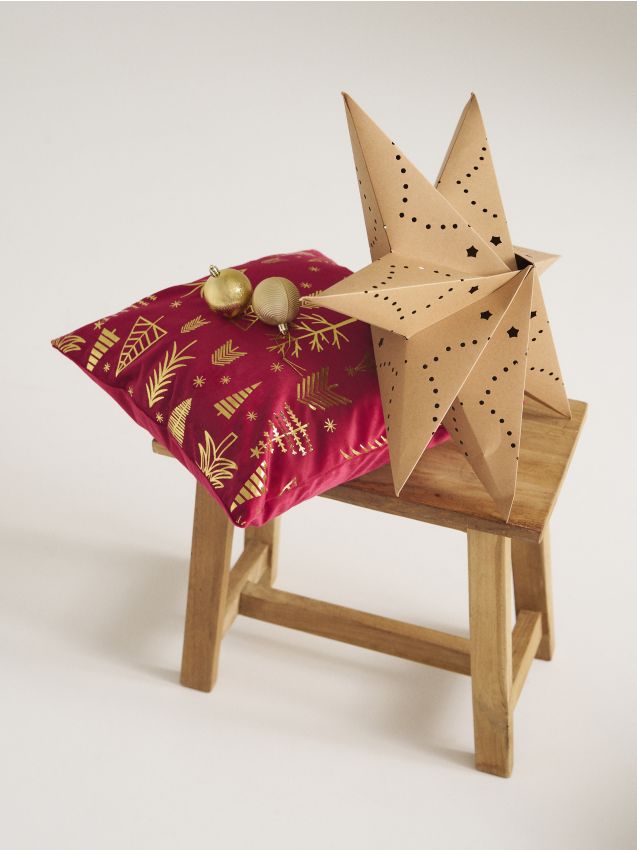 Sinsay - Vianočný obliečka na vankúš s motívom stromčekov - červená