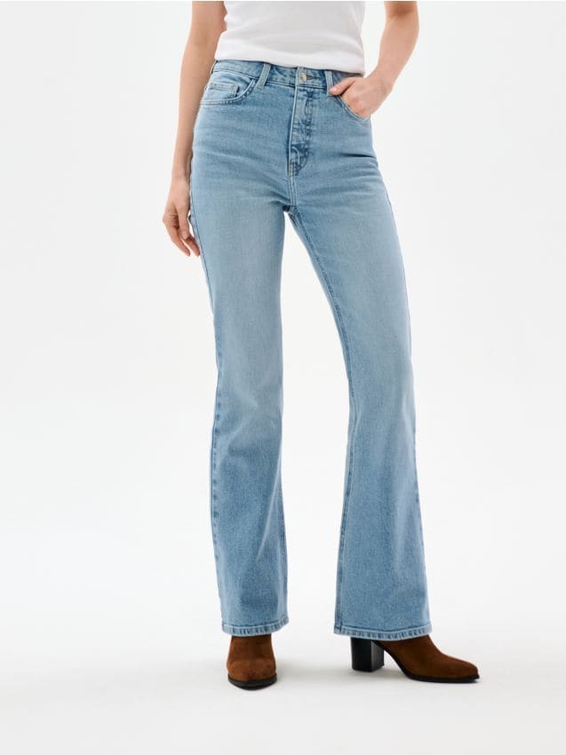 Sinsay - Blugi evazați cu efect spălat - albastru