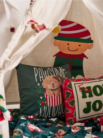 Наволочка з різдвяним мотивом