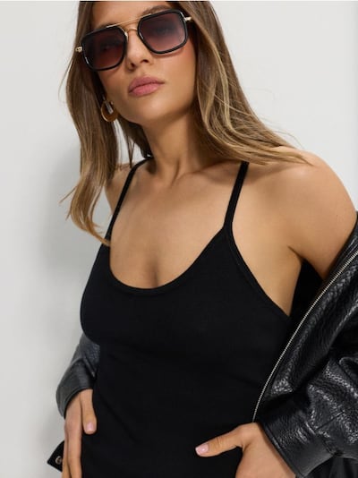 Abito mini in maglia con spalline e viscosa