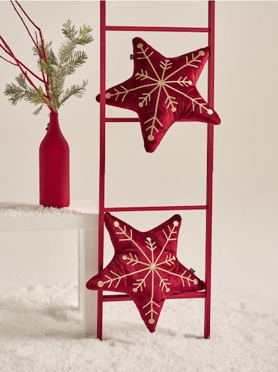 Dekorační polštář ve tvaru vánoční hvězdy