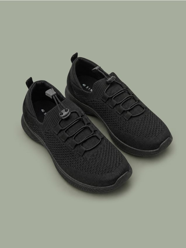 Sinsay - Sneakers din material cu opritor - negru