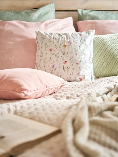 Μαξιλαροθήκη με λουλουδάτο μοτίβο