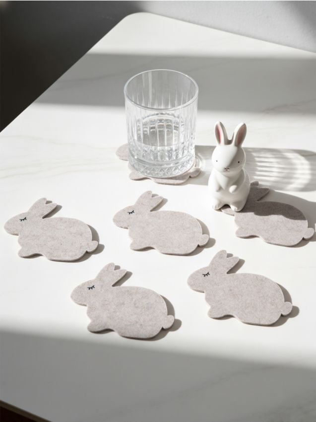 Sinsay - Set de suporturi pentru pahare de Paște în formă de iepuraș, set de 6 - bej