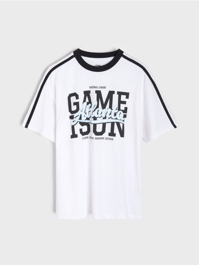 Sinsay - Tricou oversize cu inscripție reliefată Atlanta - alb