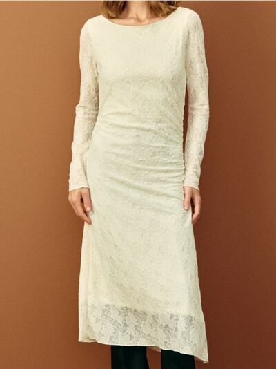 Сукня зі збірками