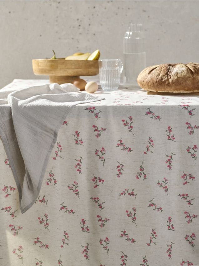 Sinsay - Față de masă cu model floral - crem