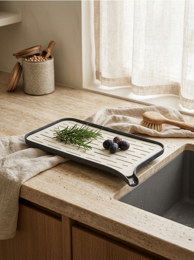 Sinsay - Tocător cu tavă de scurgere - negru