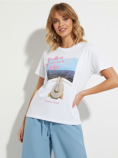 Puuvillane t-särk pildiga