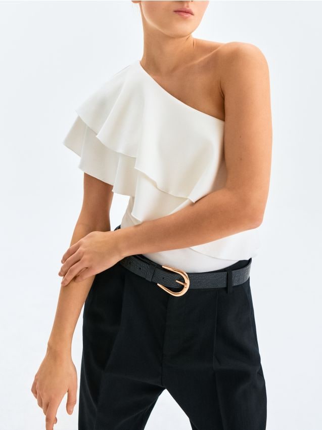 Sinsay - Curea cu cataramă aurie - negru