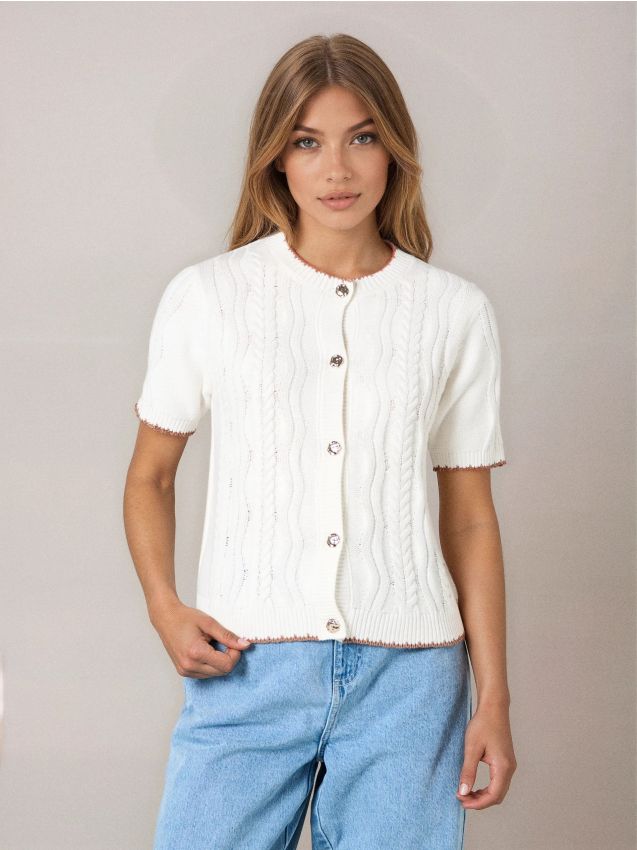 Sinsay - Dzianinowy kardigan z krótkim rękawem - kremowy