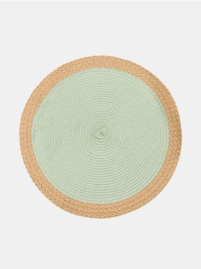 Плетена подложка за маса