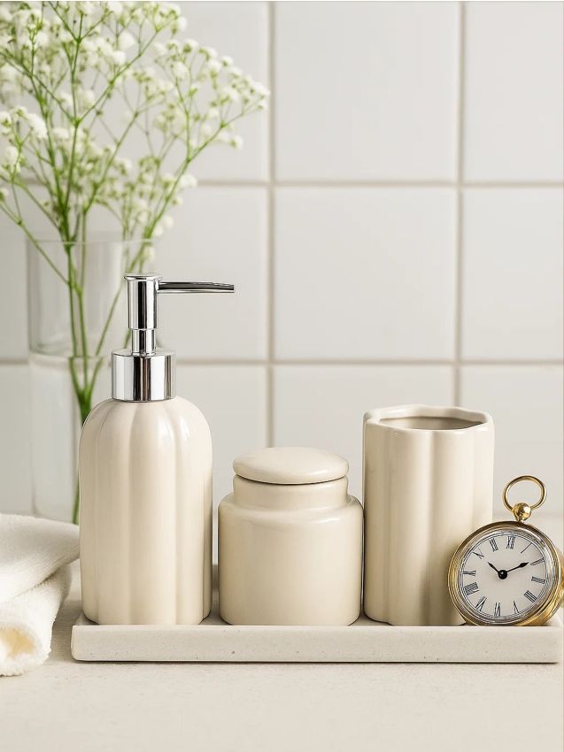 Sinsay - Kúpeľňová sada - krémová