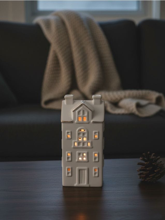 Sinsay - Vianočná LED lampička v tvare domčeka - biela