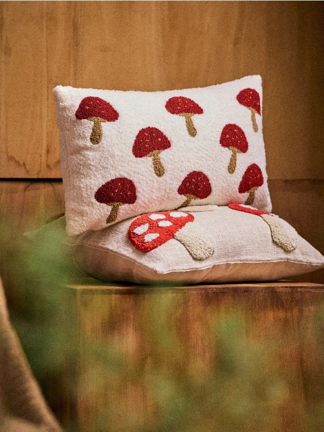 Sinsay - Pernă decorativă - crem