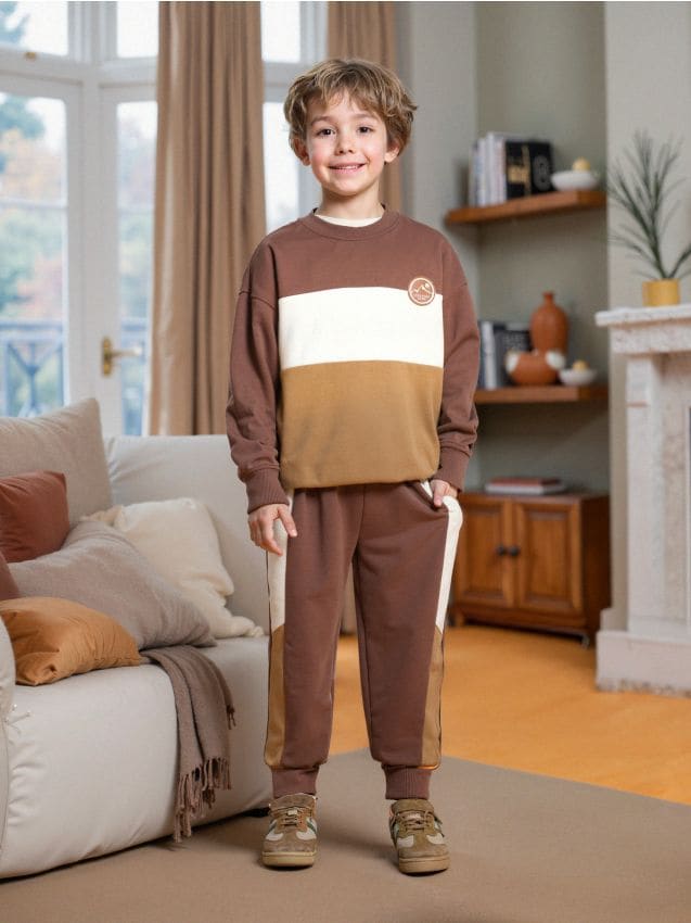 Sinsay - Teplákové nohavice - hnedá