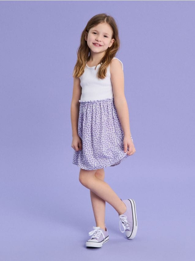 Sinsay - Sukienka z prążkowanej dzianiny we wzór kwiatowy - wielobarwny