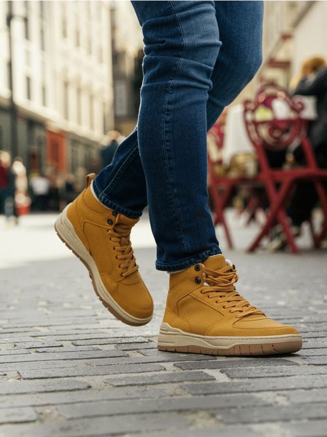 Sinsay - Zateplené členkové tenisky - horčicová