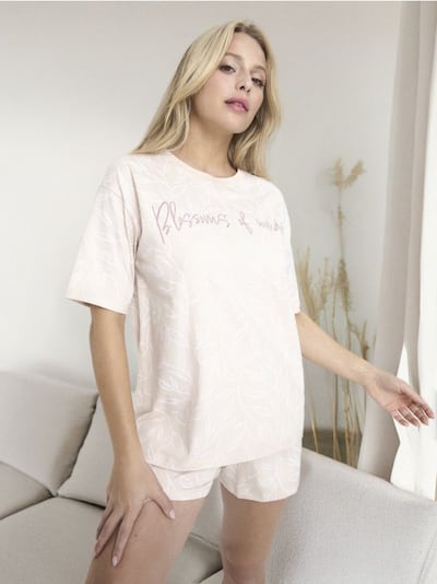 Pijama din două piese