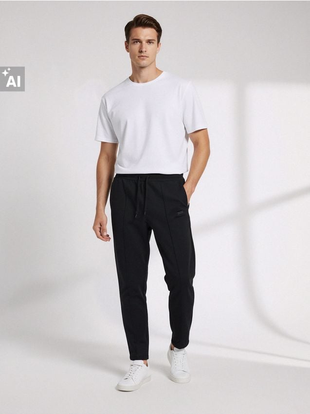 Sinsay - Pantaloni jogger - negru