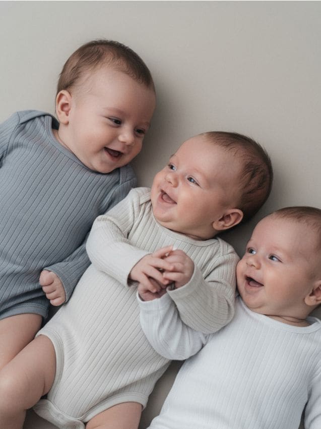 Sinsay - Pásikavé úpletové body 3 pack - biela