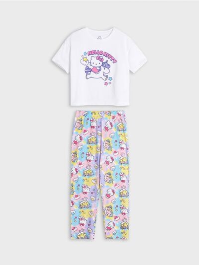 Set pijamale cu Hello Kitty