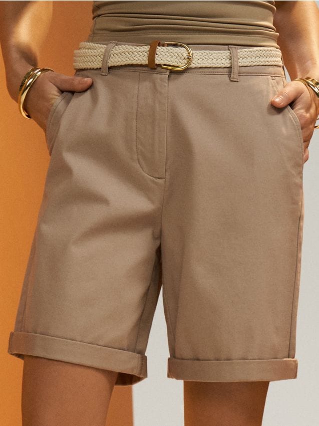 Pantaloncini in cotone con cintura - SINSAY