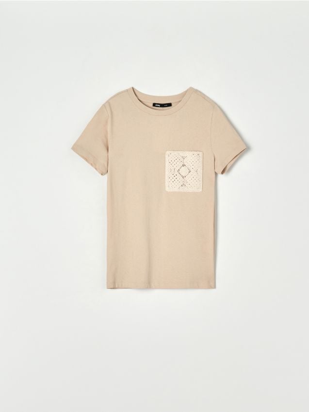 Taskuga T-särk - SINSAY