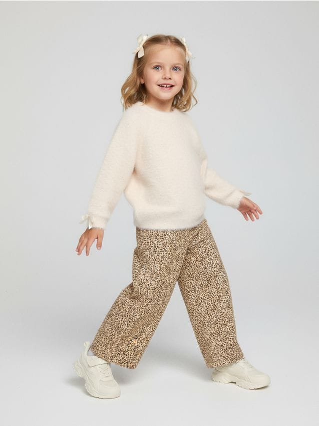 Sinsay - Sveter s mašľami - krémová