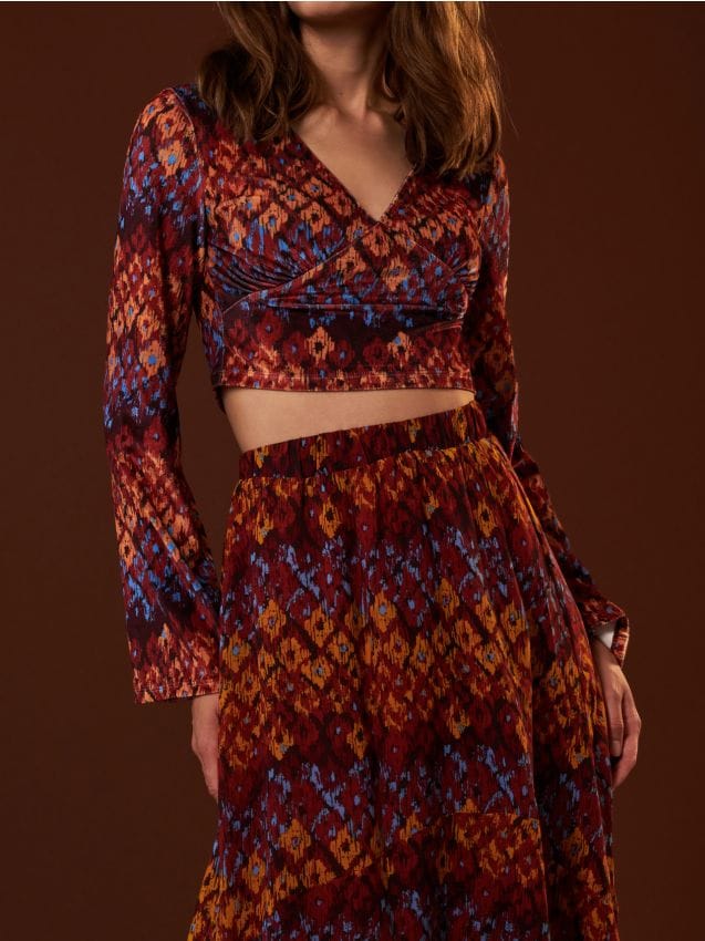 Sinsay - Bluză scurtă tip crop cu mâneci lungi și model - multicolor